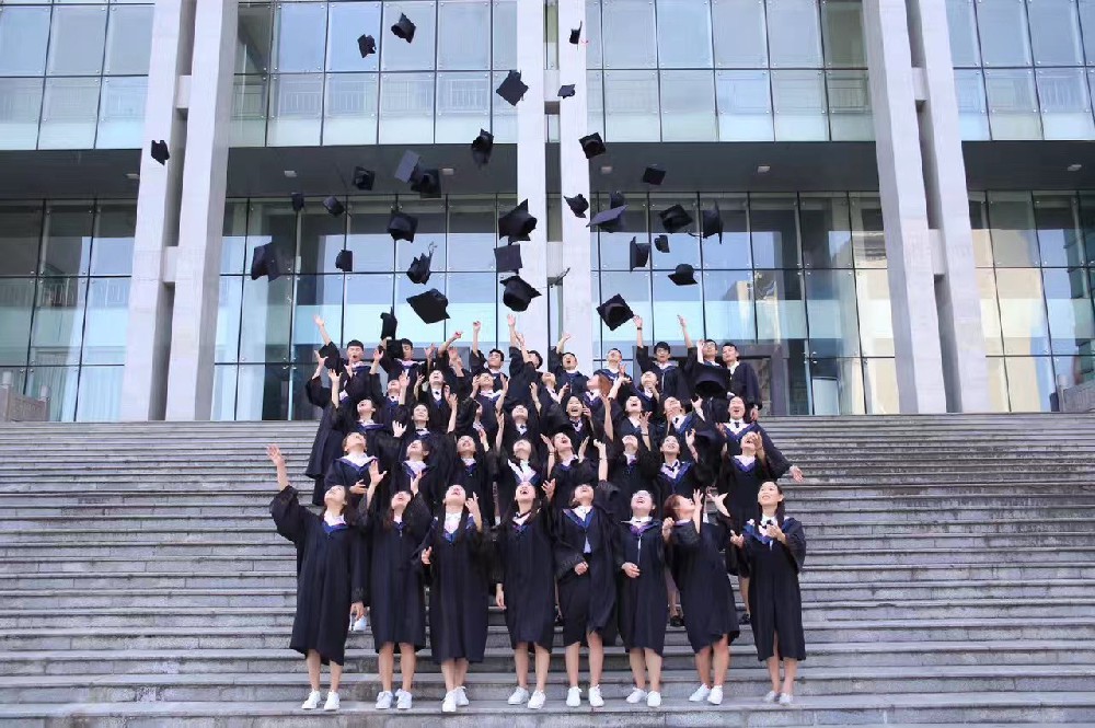 老師，您辛苦啦！